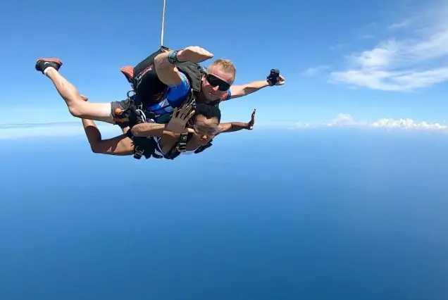 skydiving zanzibar